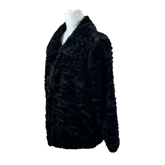 JohnPaulRichard Jackets & Blazers - Ladies John Paul Richard Velvet Rose Pattern Black‎ Jacket Size Large